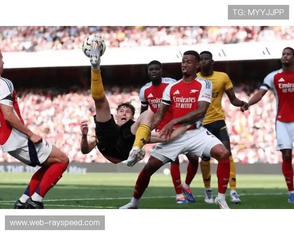 阿森纳主场火力全开四球击溃马德里竞技豪取欧冠三连胜